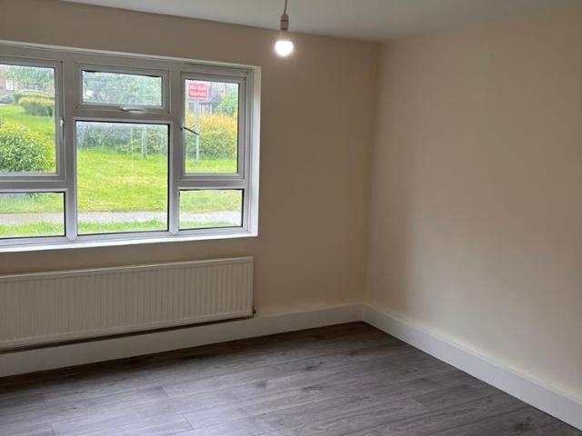Apartment for rent in Swanscombe and Greenhithe, Monks Orchard