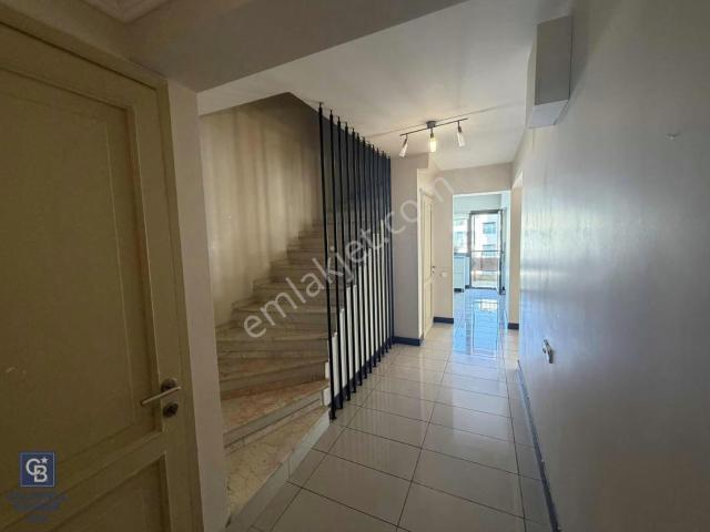Konak, İzmir içerisinde kiralık mülk