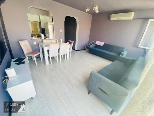 Konak, İzmir içerisinde satılık mülk