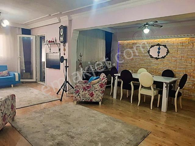 Konak, İzmir içerisinde satılık mülk