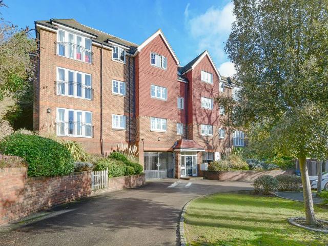 Apartment for rent in London Borough of Croydon, Greater London