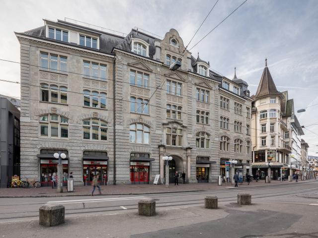 Apartment mieten in Einigen, Zürich