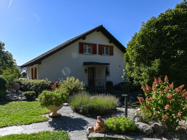 Einfamilienhaus kaufen in Unterentfelden, Bezirk Aarau