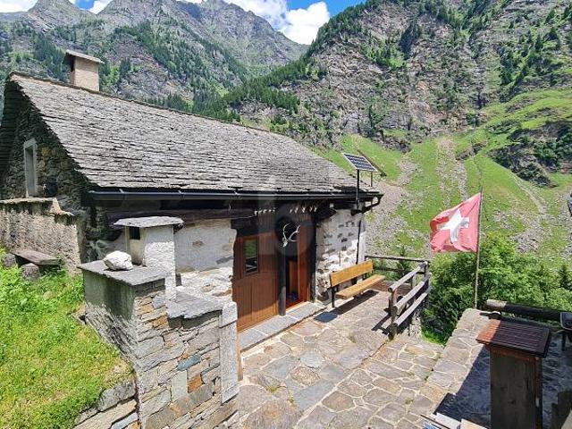 Haus kaufen in Serravalle, Tessin