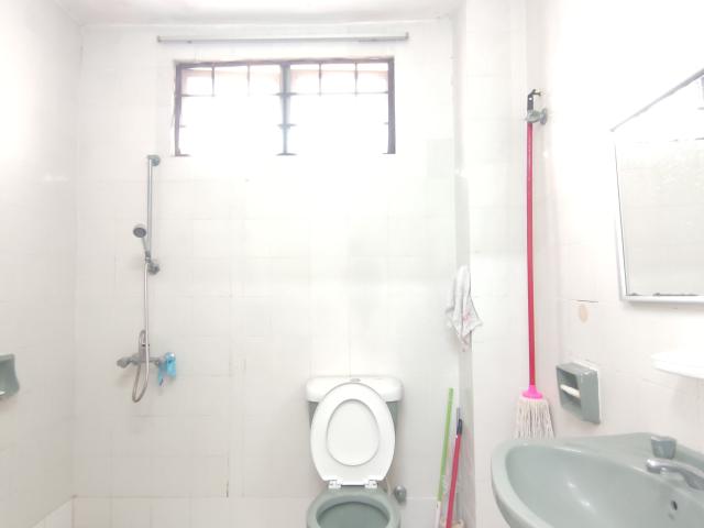 Room for rent in Petaling, Damansara Damai