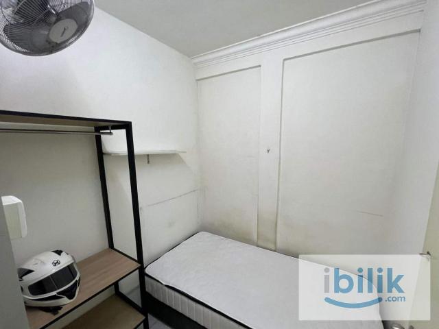 Room for rent in Petaling, Damansara Damai