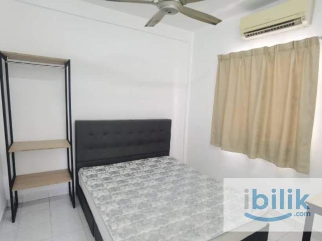 Room for rent in Petaling, Damansara Damai