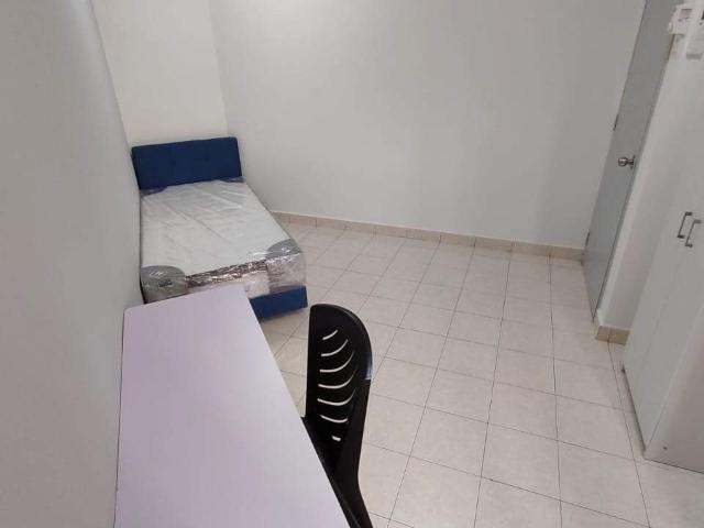 Room for rent in Petaling, Damansara Damai