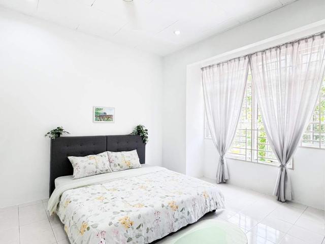 Room for rent in Georgetown, Penang