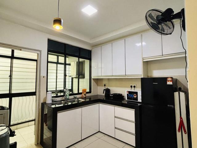 Room for rent in Petaling, Damansara Damai