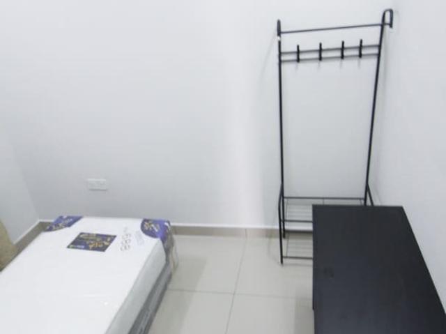 Room for rent in Petaling, Damansara Damai