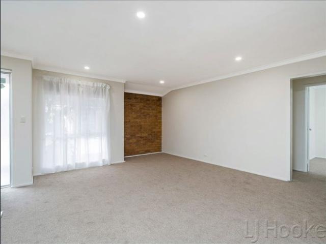 Apartment for rent in Queens Park, Western Australia