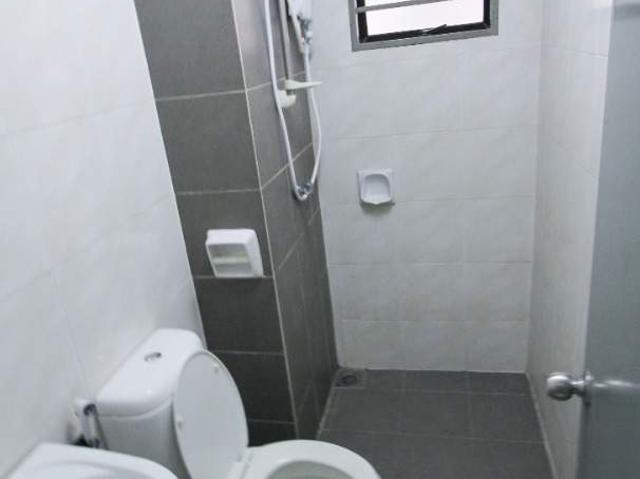 Room for rent in Petaling, Damansara Damai