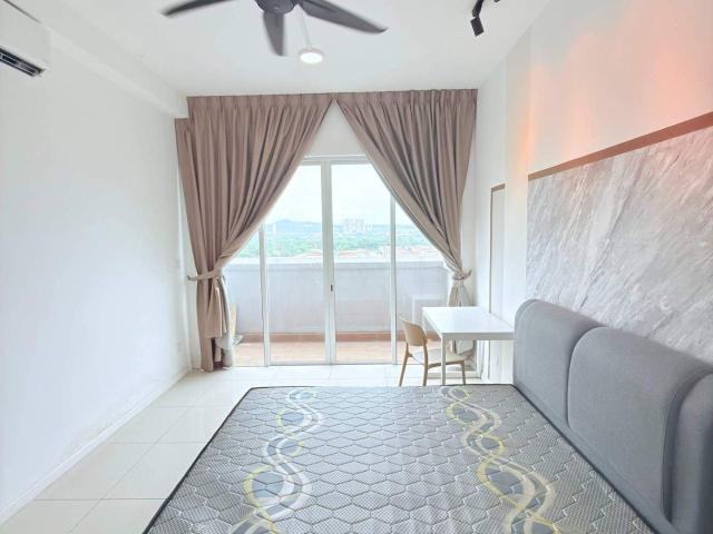 Room for rent in Petaling, Alam Impian