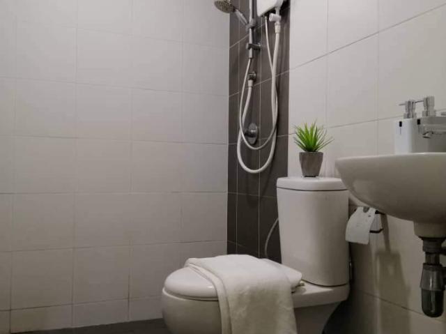 Room for rent in Petaling, Damansara Damai