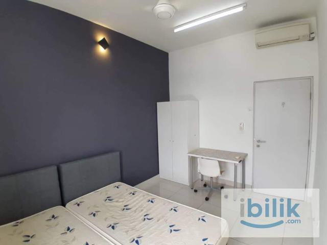 Room for rent in Petaling, Alam Impian