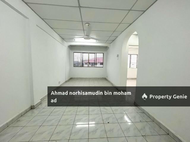 Flat for sale in Petaling, Alam Impian