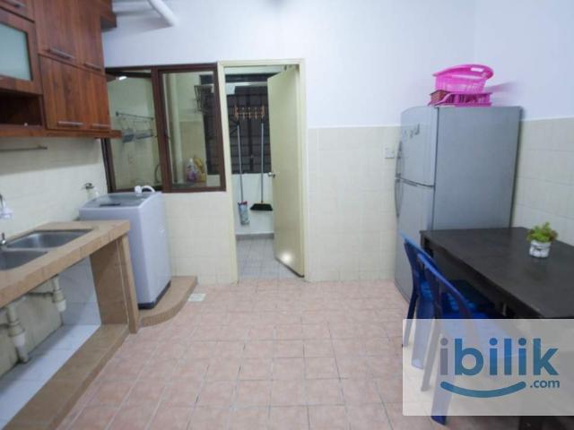 Room for rent in Petaling, Damansara Damai