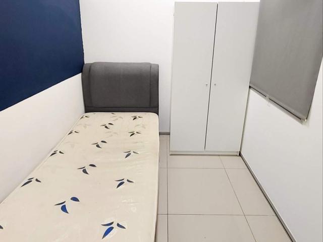 Room for rent in Petaling, Alam Impian