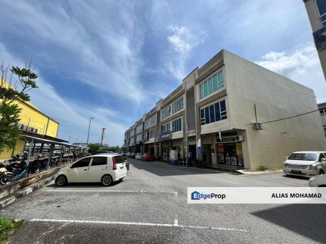 Shop for sale in Bandar Baru Kuala Nerus, Kuala Nerus