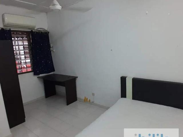 Room for rent in Petaling, Subang Jaya