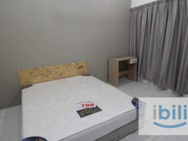 Room for rent in Petaling, Damansara Damai