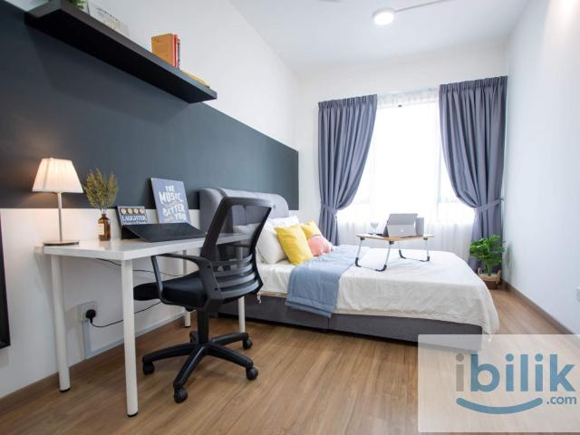 Room for rent in Petaling, Alam Impian