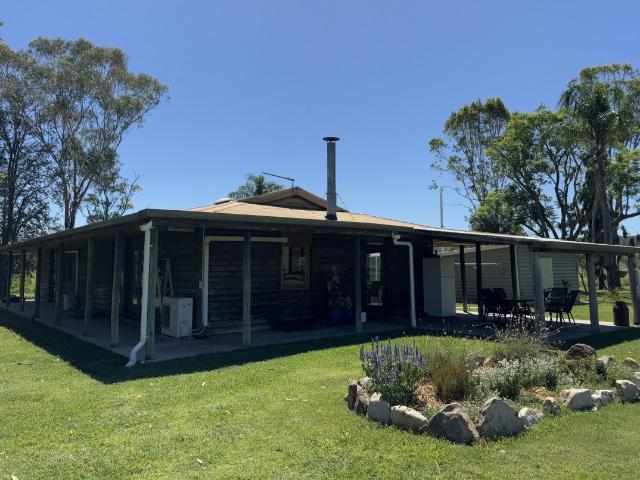 Cottage for sale in Moonford, Queensland