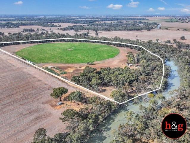 Cottage for sale in Waaia, Victoria
