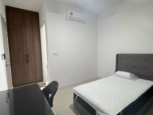 Room for rent in Seksyen U5, Shah Alam