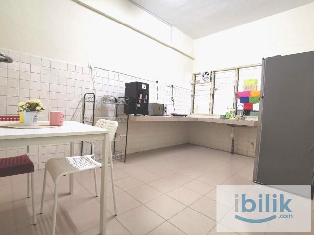 Room for rent in Petaling, Damansara Damai