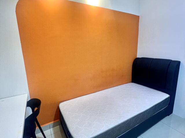 Room for rent in Petaling, Damansara Damai