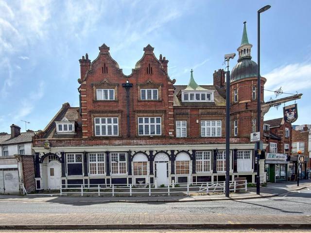 Commercial for sale in London Borough of Croydon, Selhurst
