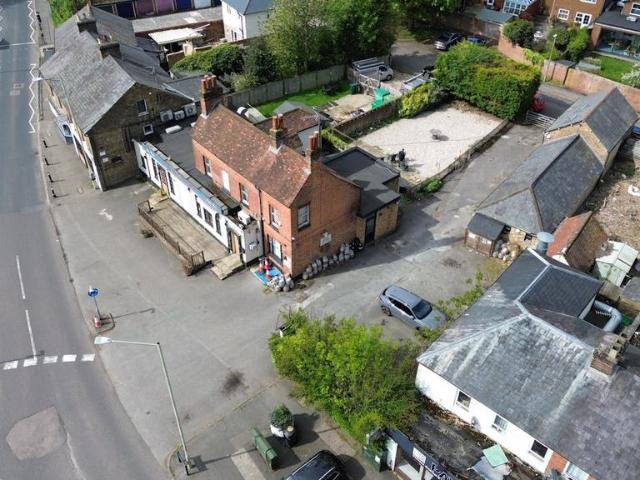 Commercial for sale in Batchworth, Hertfordshire