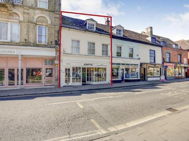 Commercial for sale in Key Street, Suffolk