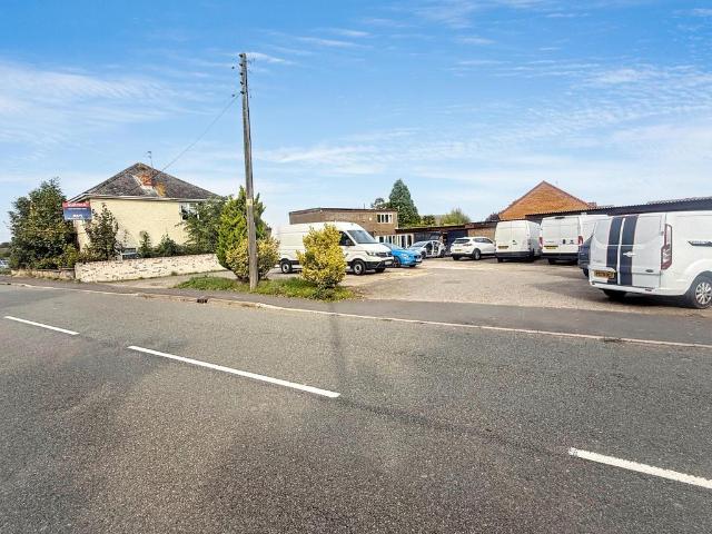 Commercial for sale in Cowbit, South Holland