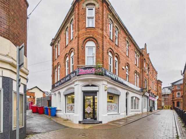 Commercial for sale in Avondale, Kettering