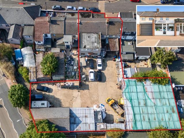 Commercial for sale in Swanley, The Butts