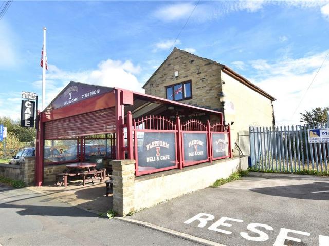 Commercial for sale in Aylesham Industrial Estate, Bradford