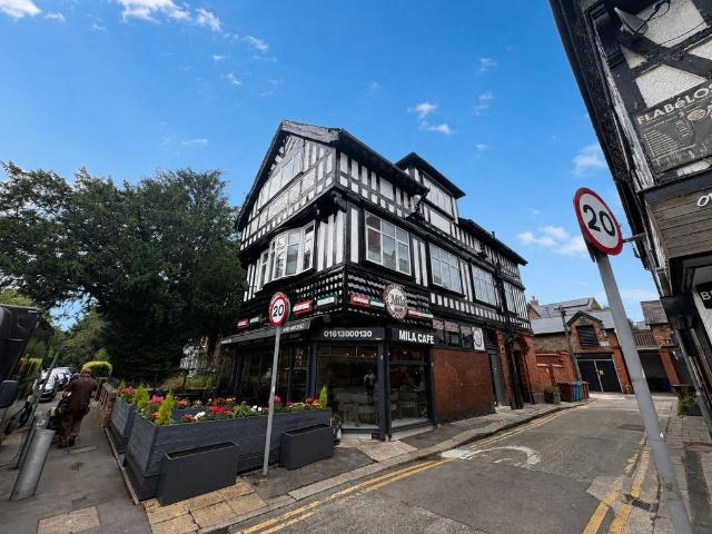Commercial for sale in Georgia, Greater Manchester