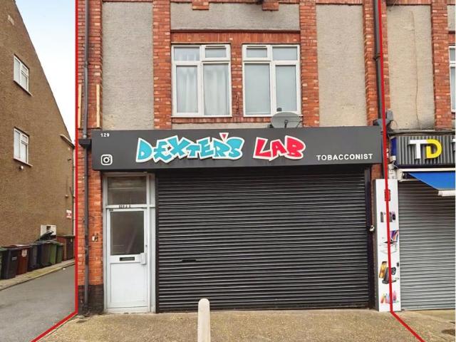 Commercial for sale in London Borough of Croydon, Selsdon