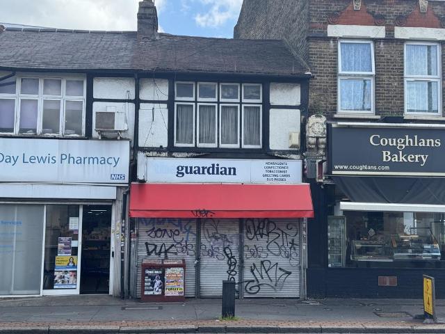 Commercial for sale in London Borough of Croydon, Cat Hill