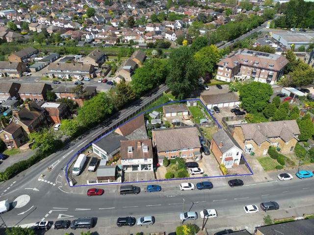 Commercial for sale in Lower Halliford, Surrey