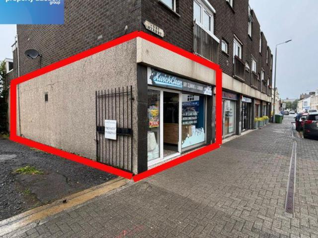 Commercial for sale in Ayr, Fort Commercial for sale in Ayr, Fort