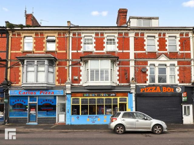 Commercial for sale in The Knap, Barry