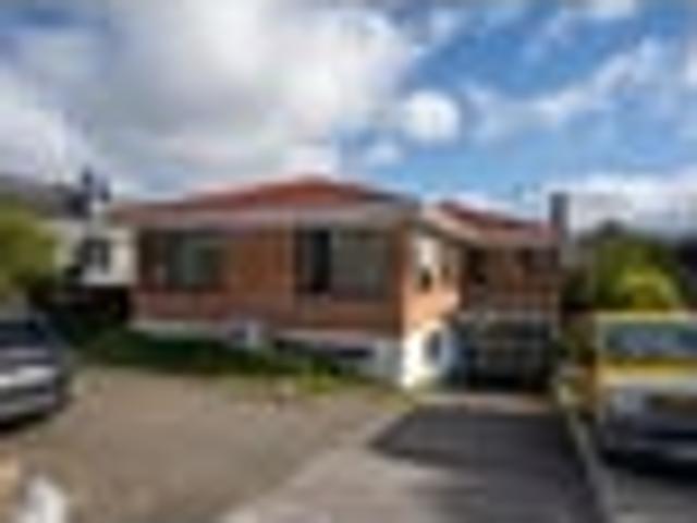House for sale in Mount Roskill, Oroua County