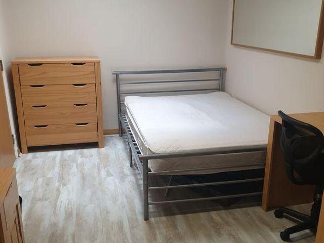 Commercial for rent in Red Hill, Worcestershire