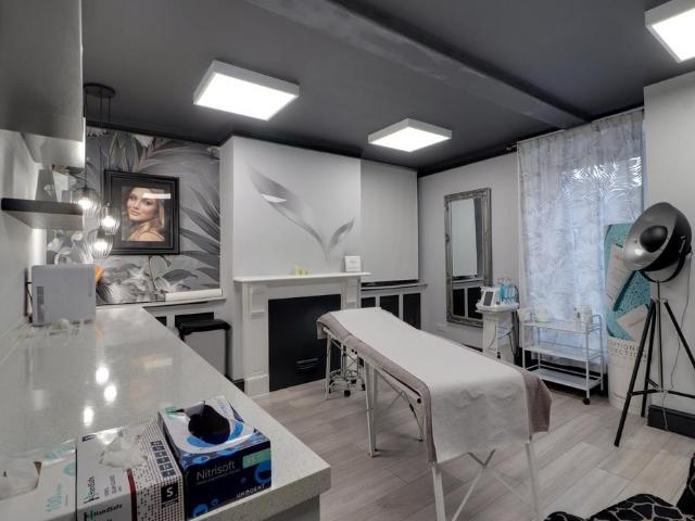 Commercial for rent in Old Town, Shephall
