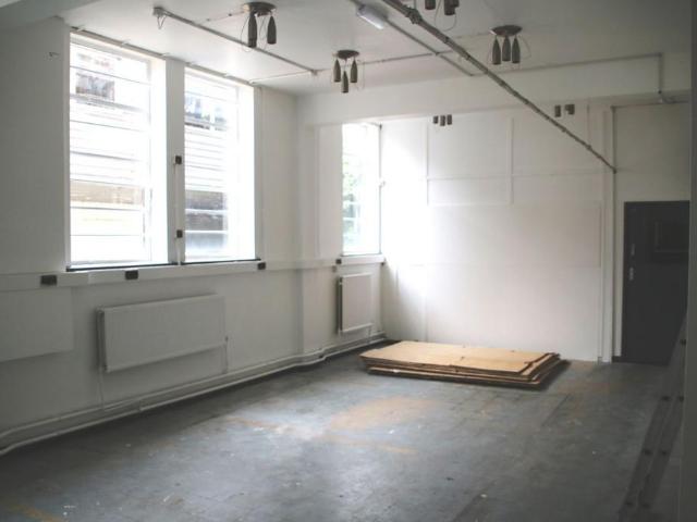 Commercial for rent in King's Walden, Hertfordshire