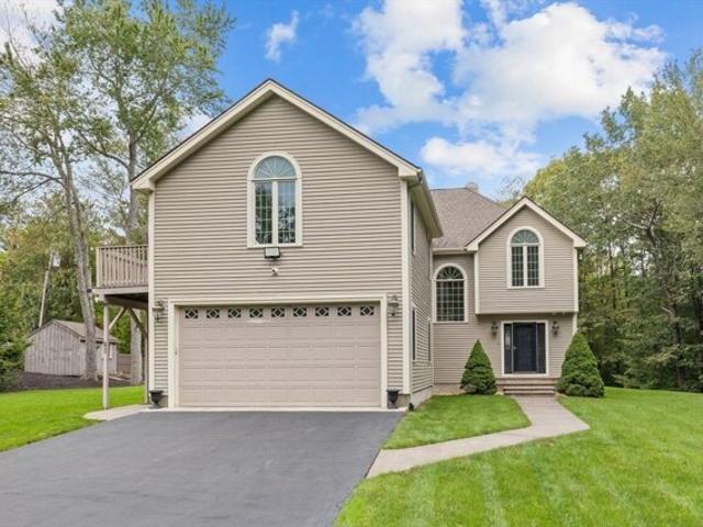 House for sale in Holden, Massachusetts